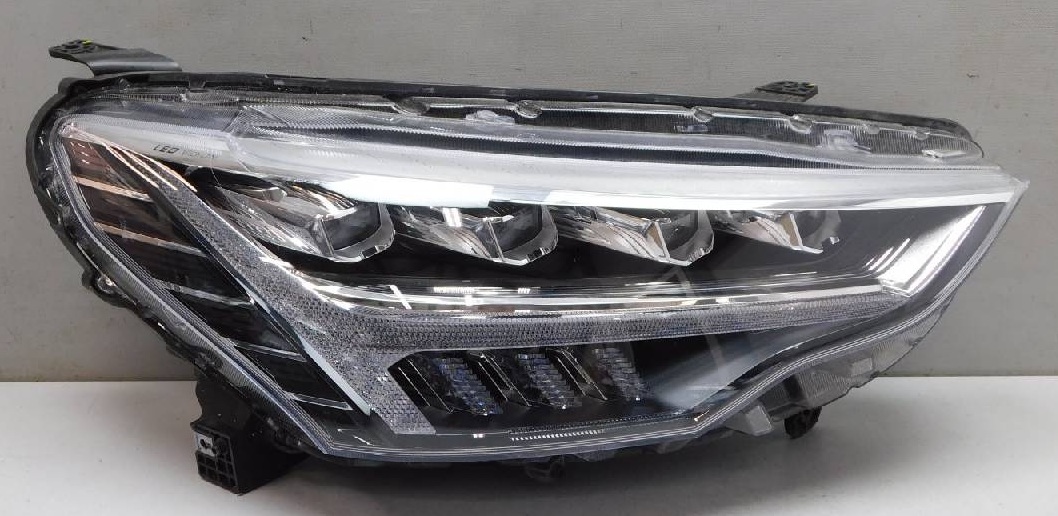 Фара передняя  правая