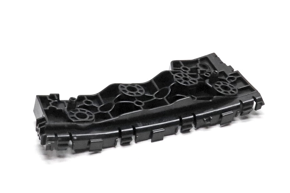 Крепление бампера переднее правая