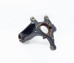 Кулак поворотный левый